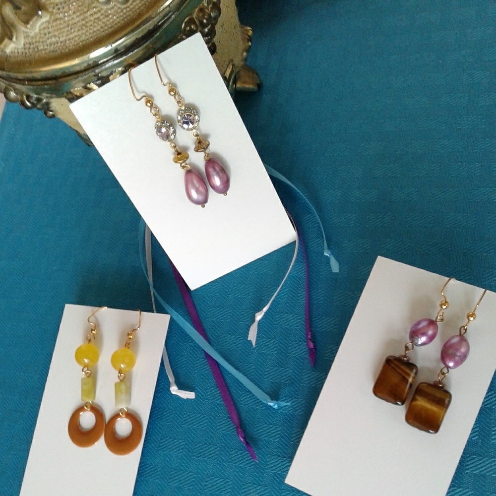 Purple Freshwater Pearl and Crystal Earring